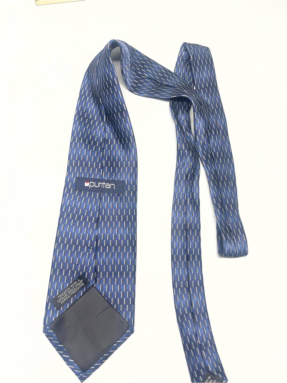 Vintage Puritan Men's Blue Geometric Silk Necktie Stain Resistant 4" Wide Tie - Picture 3 of 9